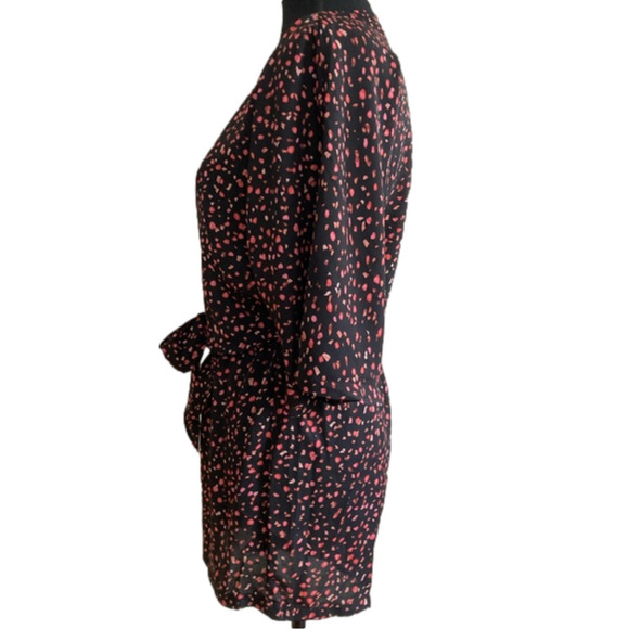 Bb Dakota black printed short romper. Size XS - Picture 8 of 13